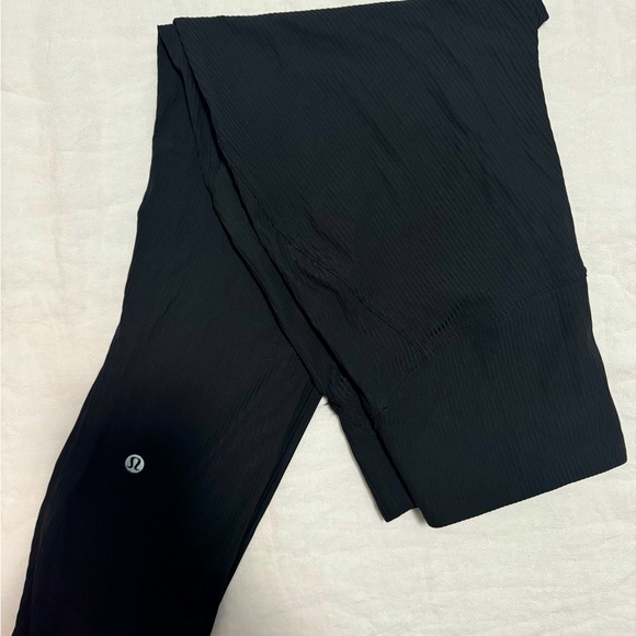 Lululemon Base Pace RIBBED High-Rise Tight 23” - Picture 6 of 8